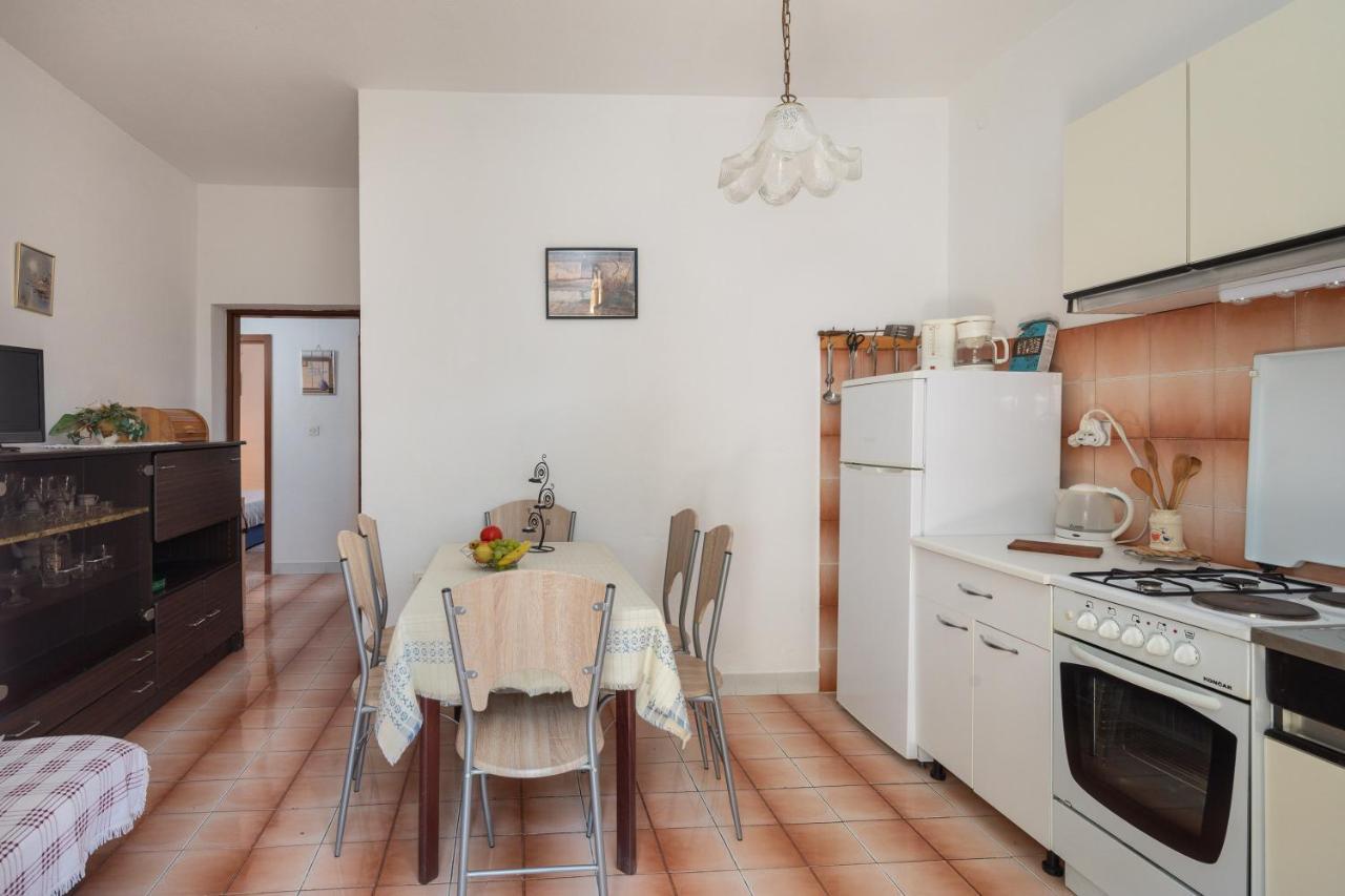 Apartments Near Beach Babic Сплит Екстериор снимка