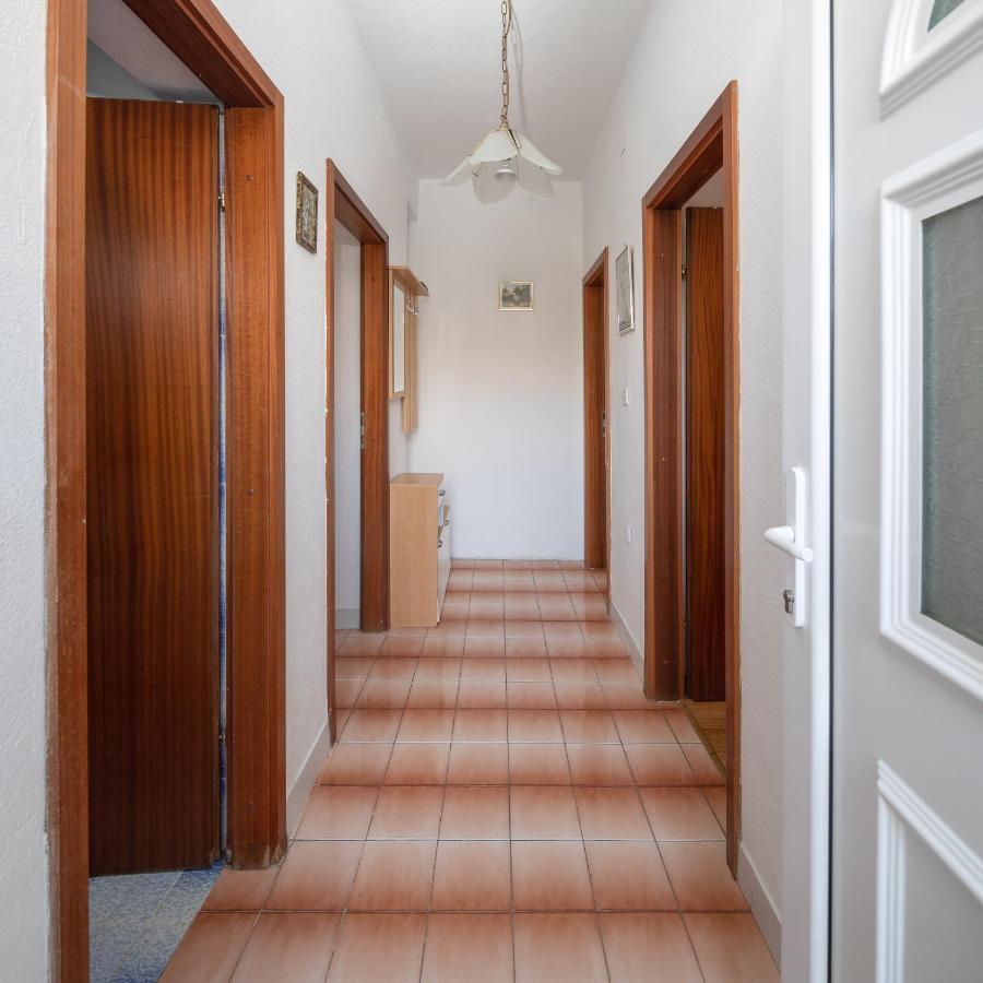 Apartments Near Beach Babic Сплит Екстериор снимка