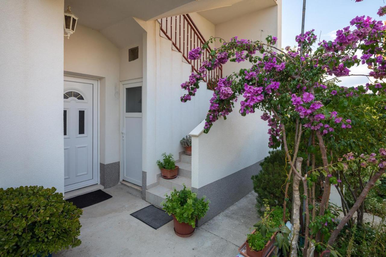 Apartments Near Beach Babic Сплит Екстериор снимка