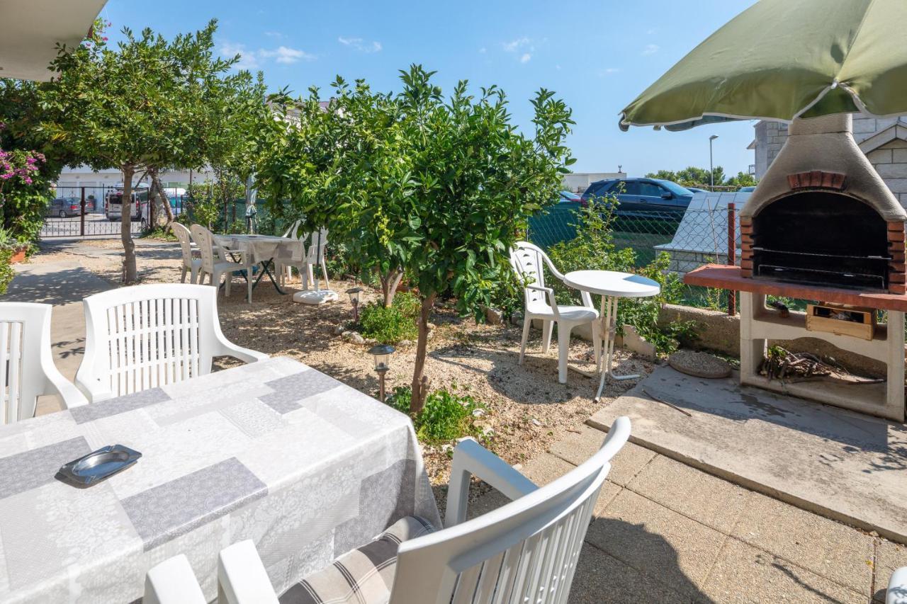 Apartments Near Beach Babic Сплит Екстериор снимка